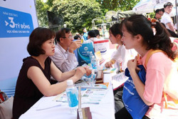 Tuyển sinh 2023: Nhiều trường đại học vẫn ưu tiên xét tuyển học bạ