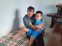 Sau 6 ngày thông báo, vẫn chưa có ai nhận bé trai 4 tuổi