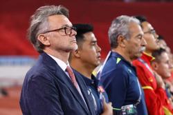Chờ sự khởi sắc của thầy trò HLV Troussier