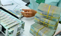 Ngân hàng đồng loạt giảm lãi suất cho vay, áp dụng cả bất động sản