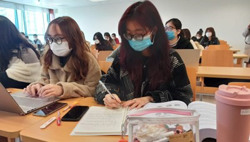 Thu học phí cao hơn năm học 2021-2022: Phải hoàn trả phần chênh lệch