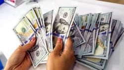 Giá USD giảm trên thị trường tự do