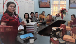 Mượn cớ vào trường tặng quà nhân dịp 8/3, giáo viên bị lừa mua hàng không rõ nguồn gốc