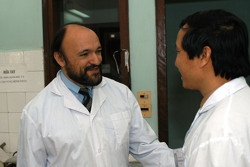 Lập bảo tàng Carlo Urbani - bác sĩ hy sinh sau khi tìm ra SARS ở Việt Nam