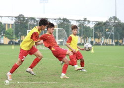 Hành trình gian nan