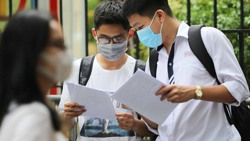 Bất ngờ với điểm chuẩn đại học