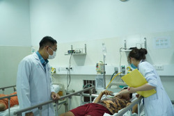 Khẩn cấp nhập khẩu thuốc hiếm