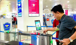 Xác thực hành khách đi máy bay qua ứng dụng VNeID