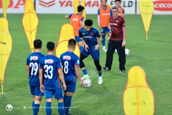 Tuyển Việt Nam và "thuốc thử" liều cao