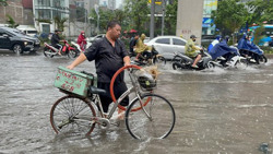 Ngày 21/6, cả ba miền nắng nóng, chiều tối mưa dông
