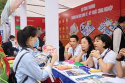 Biến động điểm chuẩn