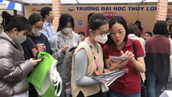 Trường đại học điều chỉnh học phí thế nào sau chỉ đạo của Chính phủ?