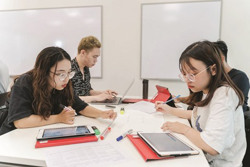 Gen Z và xu hướng ‘nhảy việc’