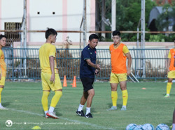 Tuyển U23 Việt Nam trau chuốt lối chơi chủ động tấn công