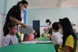Rà soát, triển khai thực hiện việc tuyển dụng đặc cách giáo viên