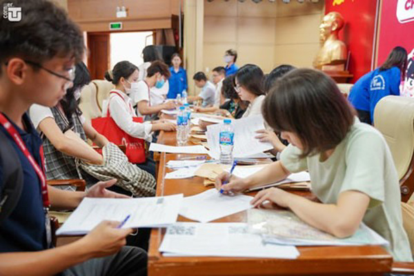 Điểm chuẩn sau lọc ảo: Ít biến động?