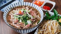 10 món ăn độc đáo nhất thế giới và 4 nước châu Âu có nền ẩm thực hàng đầu