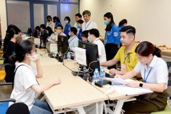 Tăng học phí đại học: Lùi lại 1 năm so với lộ trình