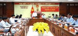 Thành viên UBND tỉnh thông qua nhiều nội dung quan trọng