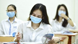 Học phí đại học