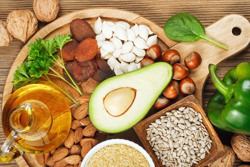 Một vitamin "trị" được virus gây ung thư lây qua đường tình dục