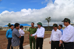 Chủ tịch UBND tỉnh Phạm Ngọc Nghị kiểm tra hoạt động dự án chăn nuôi tại huyện Ea Súp