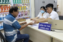 Không dễ hưởng lương hưu