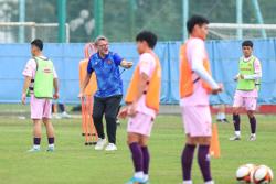 HLV Troussier và bóng đá Việt Nam
