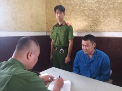 Bắt đối tượng lừa đảo làm sổ đỏ tinh vi, chiếm đoạt tiền của 28 hộ dân