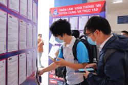 Bẫy "việc nhẹ lương cao" ngày càng tinh vi