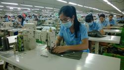 Bộ LĐ-TB-XH nói gì về mức tăng lương tối thiểu cho người lao động năm 2024?