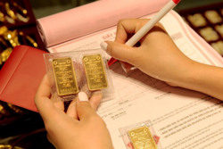 Thị trường vàng vẫn “rung lắc”