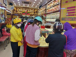 Nỗ lực ổn định thị trường vàng