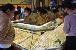 "Sóng gió" thị trường vàng : Sửa Nghị định 24 thế nào?