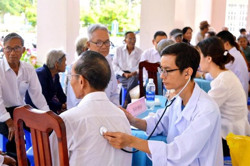 Đề xuất mở rộng nhiều đối tượng được hỗ trợ đóng bảo hiểm y tế