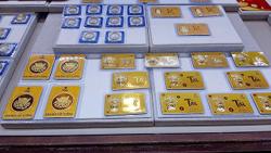 Giá vàng miếng SJC, vàng nhẫn 99,99 tiếp tục tăng vọt