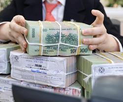 Lãi suất hôm nay 25-11: Một ngân hàng bất ngờ đi ngược xu hướng