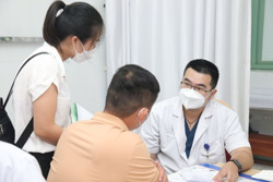 Không bỏ giấy khám sức khỏe khi thi bằng lái xe