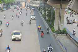 Bắc Bộ trời mát, Nam bộ nắng nóng gay gắt