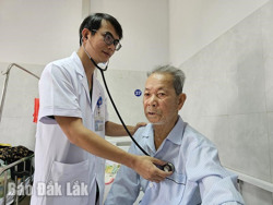 Ứng dụng kỹ thuật cao trong can thiệp tim mạch: Thêm cơ hội sống cho người bệnh