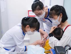 Phòng bệnh sốt xuất huyết bằng vắc-xin