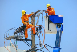 Đảm bảo cung ứng điện trong thời gian cao điểm