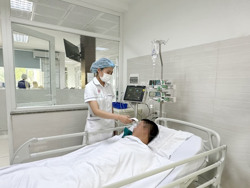 Phòng tránh nguy cơ ngộ độc thực phẩm mùa hè