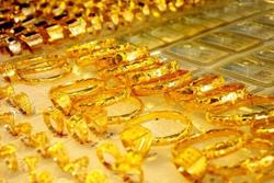 Giá vàng nhẫn tăng, chỉ thấp hơn vàng miếng 3 triệu đồng/lượng
