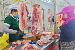 Giá thịt heo lên cao nhất 2 năm