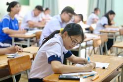 Điểm chuẩn đại học khó tăng đột biến