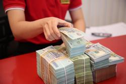 Ngân hàng đua nhau phát hành trái phiếu, đẩy lãi suất lên gần 8%/năm