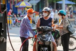 Chuyển ngàn tỉ đồng Quỹ bình ổn giá xăng dầu từ doanh nghiệp về Nhà nước