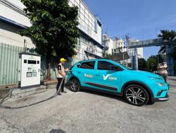 Tăng tốc đầu tư trạm sạc xe điện