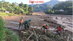 Nhiều ngân hàng thông báo giảm lãi suất vay với khách hàng vùng bão, lũ
